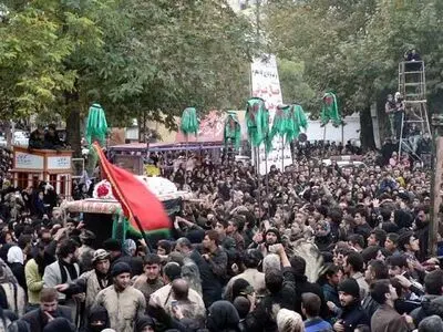 اجتماع بزرگ ملت امام حسین(ع) فردا شب در کرمانشاه برگزار می شود
