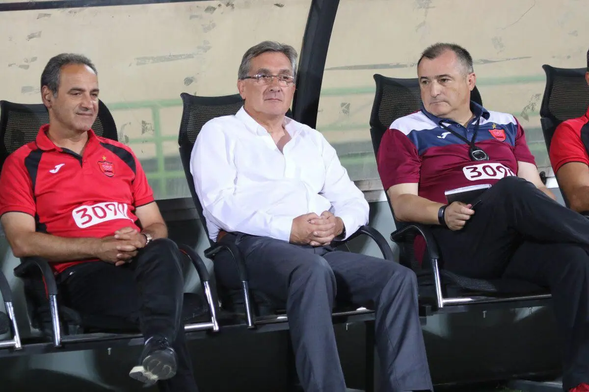 رسمی؛ جدایی مربی کروات پرسپولیس