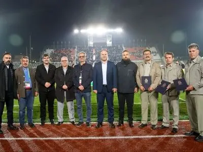 تجلیل استقلال از محیط‌بانان تالاب انزلی (عکس)