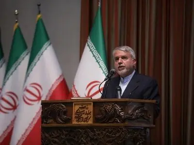 زنان در طول تاریخ حاملان مفاهیم والای انسانی بوده‌اند