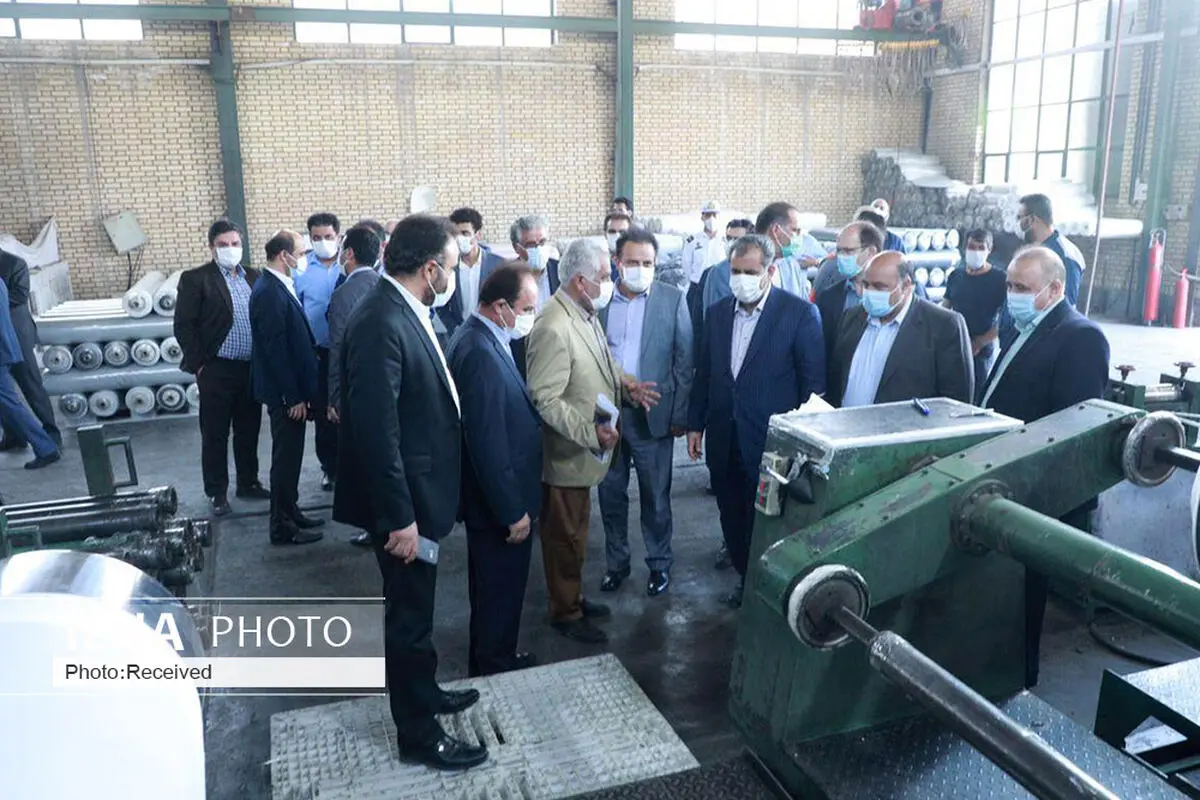 بازدید استاندار قزوین از ۲ واحد تولیدی در شهرک صنعتی لیا