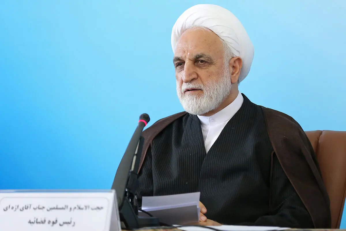 بنای دستگاه قضا، مبارزه قانونی با تبعیض و فساد در جامعه و برخورد بازدارنده با مفسدین دانه‌‌درشت‌ است