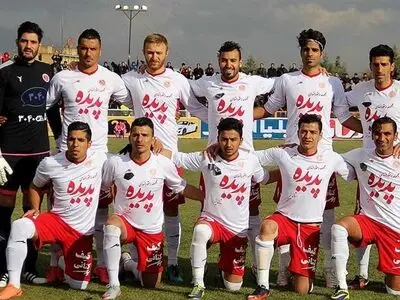 پدیده به اصفهان می‌رود