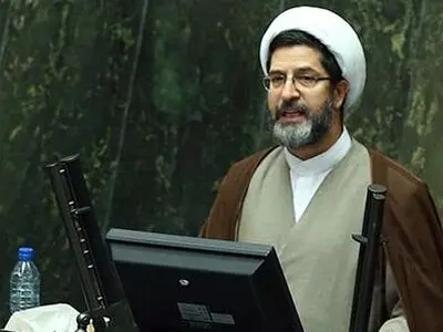 ردی از مسائل فراقوه‌ای در برنامه‌های دولت سیزدهم نمی‌بینیم/ آقای رئیسی مراقب باشید که بانک‌ها زمینتان نزنند