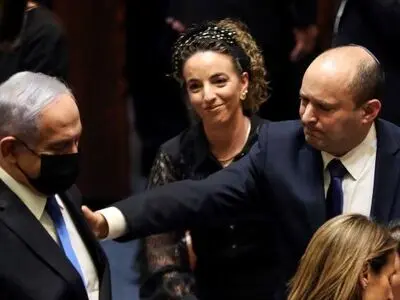 Netanyahu out, Bennett in as Israel marks end of an era