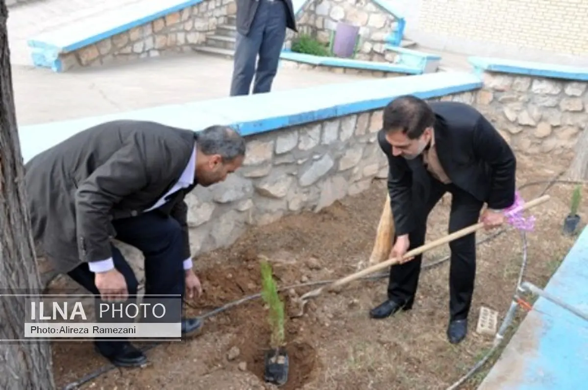 زنگ سبز در مدارس آران و بیدگل نواخته شد