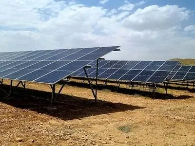 اعتراض کارگران نیروگاه خورشیدی ۱۰۰ مگاواتی زاهدان