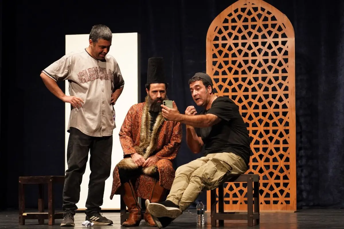 شمع شب چراغ نمایش «ناگهان پیت حلبی» روشن شد 