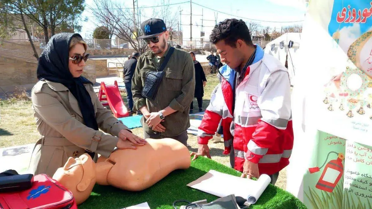 خدمات هلال احمر زنجان به مسافران نوروزی از 50 هزار نفر گذشت 