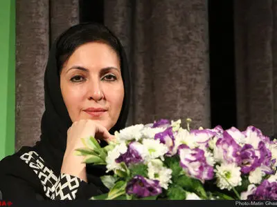 عضو هیچ طیف و باندی نیستم