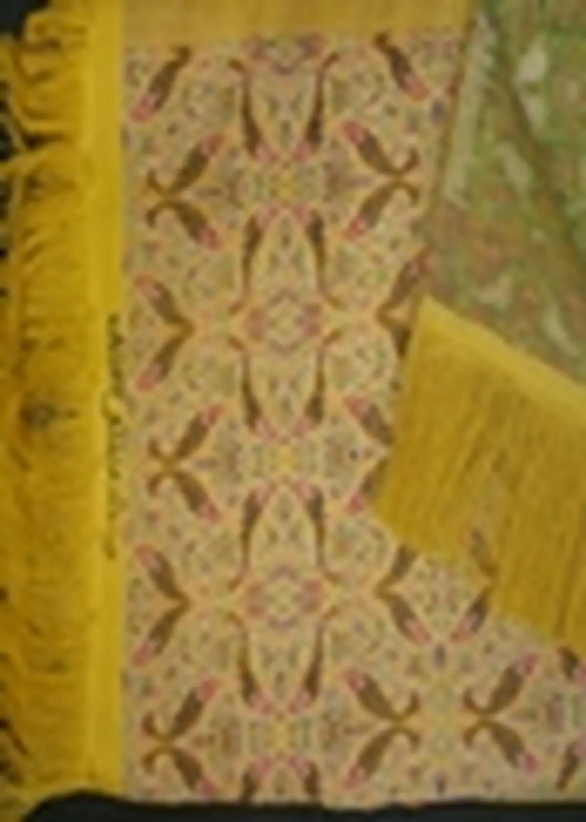 ۳ اثر صنایع دستی کاشان نشان ملی مرغوبیت گرفتند