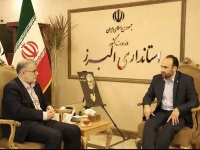 استاندار البرز با سومین نماینده منتخب استان دیدار و گفت‌وگو کرد