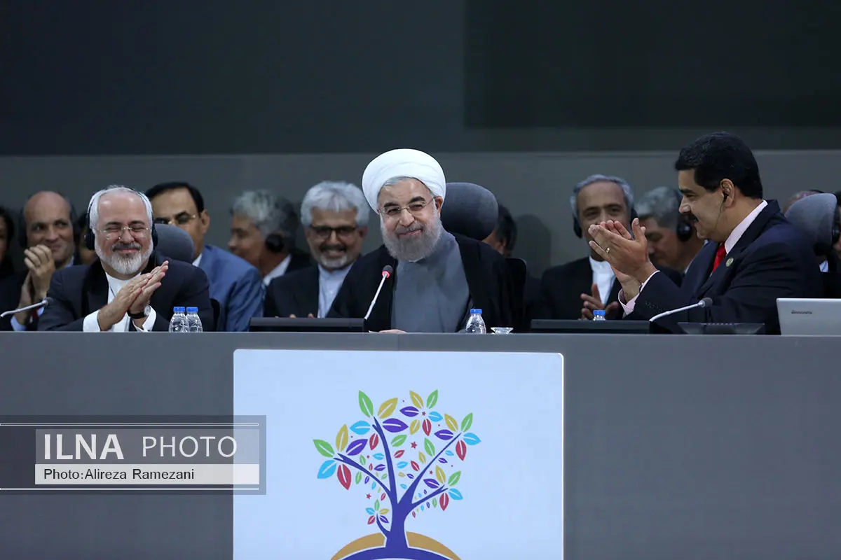 ایران گفتوگو و مذاکره را بهترین راه حل منازعات جهانی و منطقهای میداند