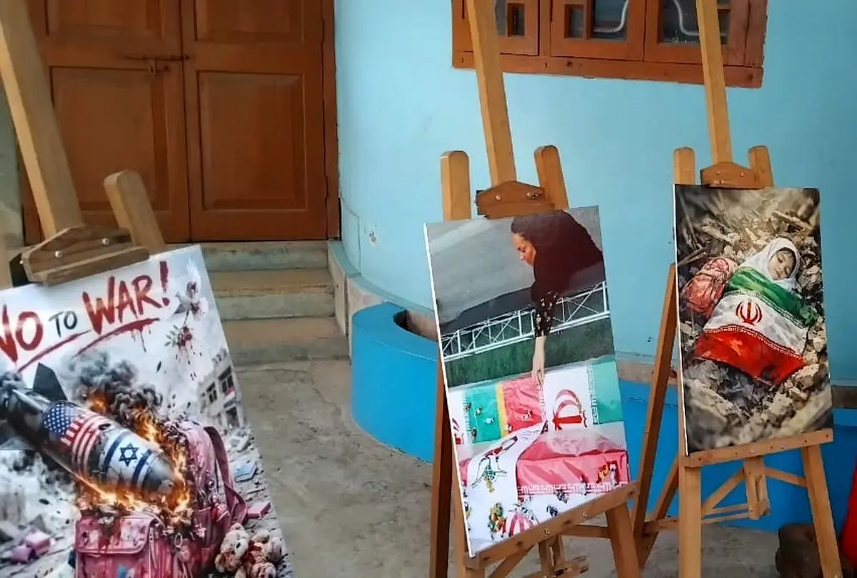 داکا میزبان نمایشگاه عکس گرامیداشت یاد شهدای مدرسه میناب شد