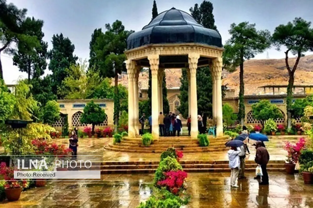 اختصاص بودجه بیشتر برای رونق گردشگری فارس/بودجه 1400 به هیچ‌وجه عملیاتی نیست/لحاظ کردن در آمدهای غیر واقعی در بودجه امری اشتباه است
