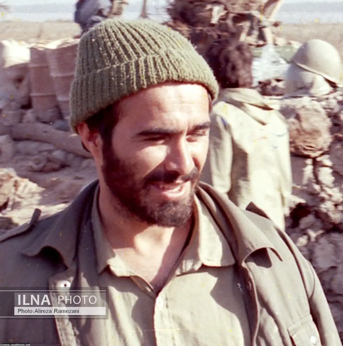 از گفتگو با افخمی تا مستندی از خلبانی که در دو ساعت اول جنگ شهید شد