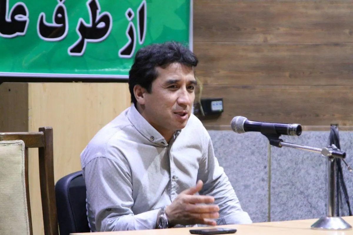 برگزاری مراسم معارفه عزیزی به بازیکنان سپیدرود (تصاویر)