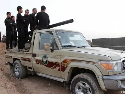 Kurds, Iraqi forces face off as Baghdad deadline expires