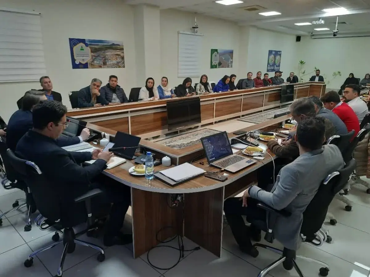 دوره آموزشی تبیین قوانین گمرکی موافقت‌نامه تجارت آزاد با اتحادیه اوراسیا در ارس برگزار شد