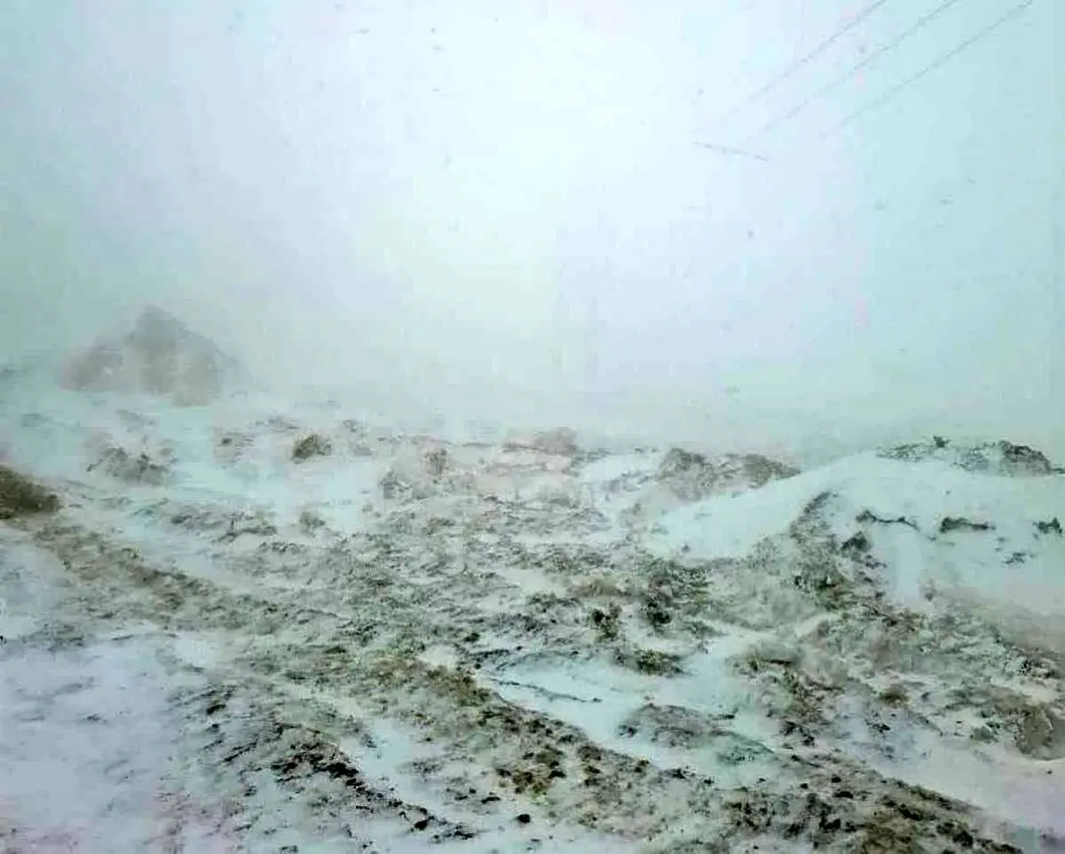 گردنه شاه منصوری چهارمحال و بختیاری بسته شد