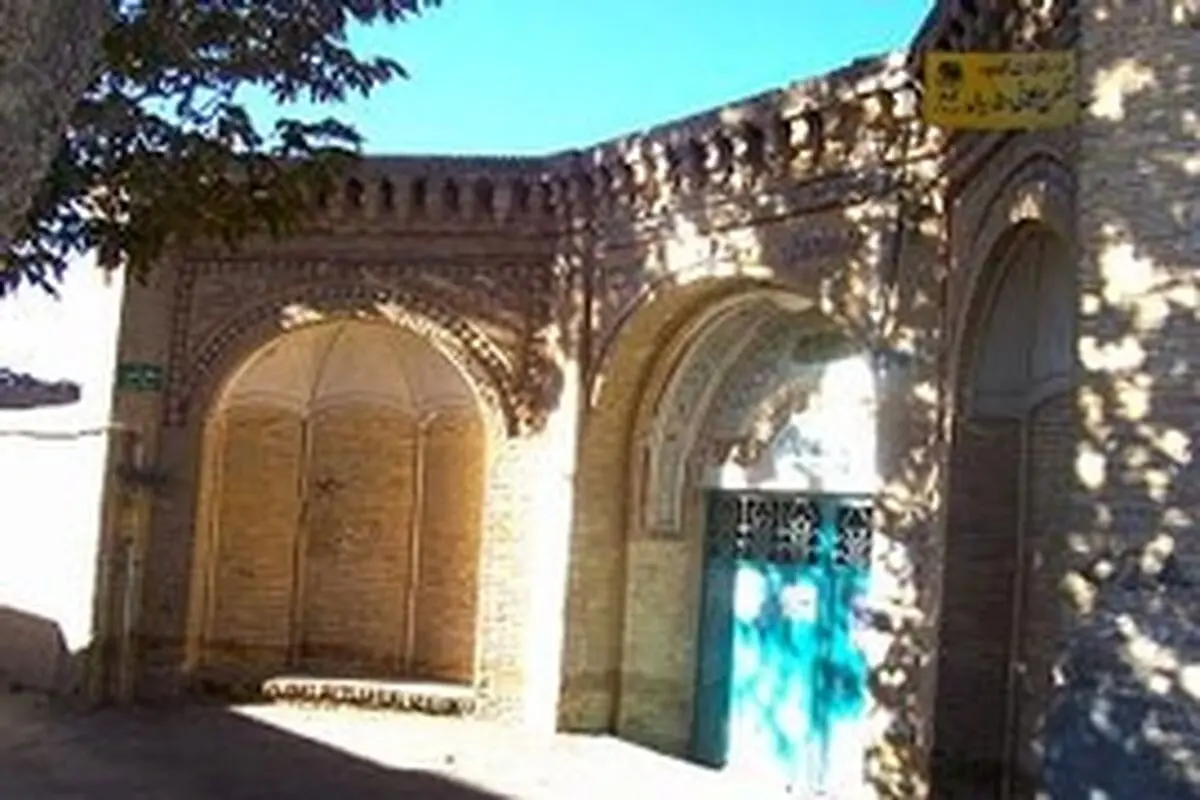مسجد آقا در شاهرود مرمت شد
