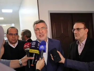 مسیر مراجعه به پزشک باید اصلاح شود و اقتصاد سلامت بهبود یابد