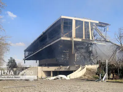 حمله هوایی به سالن ۱۲ هزار نفری آزادی