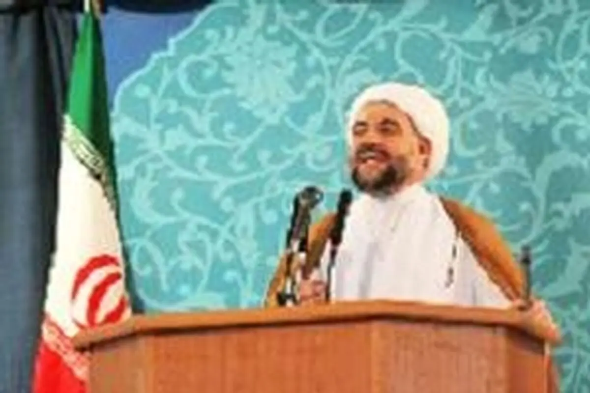 قشر زحمتکش کارگران همچنان در محرومیت به سر می‌برند