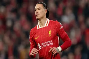 حرکت یوونتوس برای شکار داروین نونیز