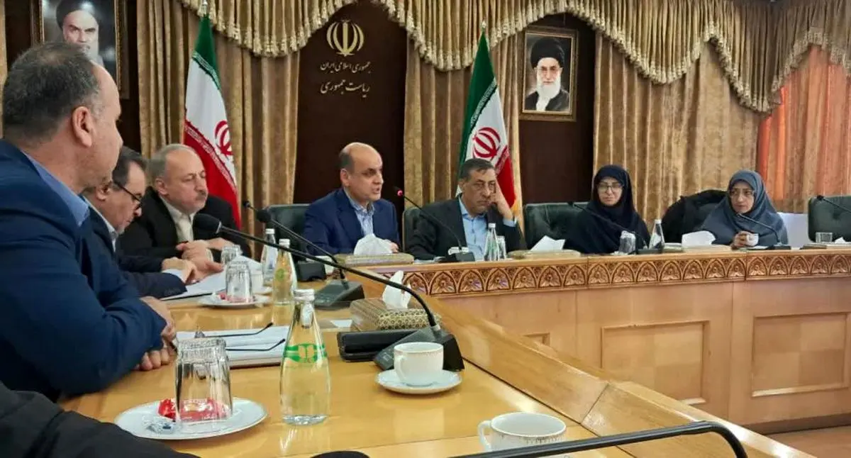 معضل زباله گیلان در اولویت دستور کار کارگروه ملی پسماند قرار گرفت