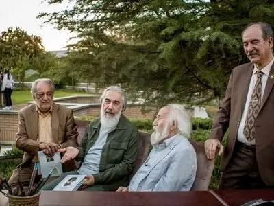 «بر خط آواز»؛ اشعار شفیعی کدکنی با آواز محمدرضا شجریان بر بوم نقاشی نقش بستند