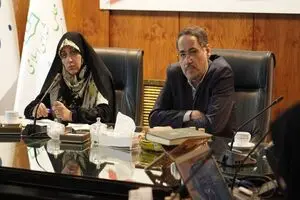 خانم ها توان لابی‌گری کمتری دارند