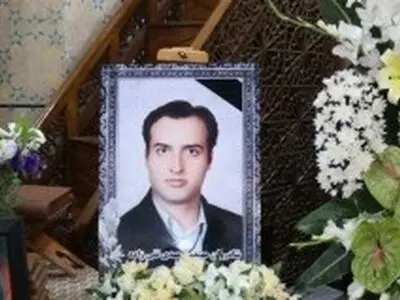 مراسم گرامیداشت روزنامه‌نگار و فعال سیاسی اصلاح‌طلب گیلانی