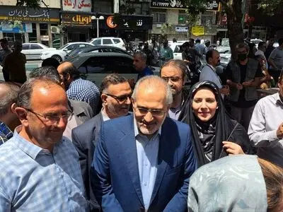 محمد حسینی در حسینیه ارشاد رای داد