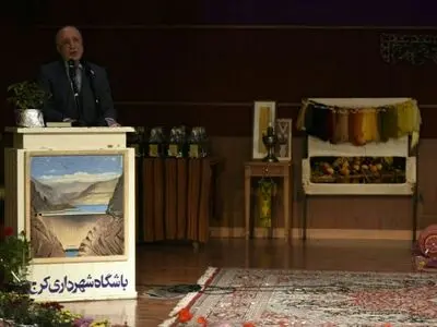 استفاده از پتانسیل البرز در جذب گردشگر/کاهش آلودگی هوا و ترافیک استان با اتمام پروژه‌های جاده‌ای