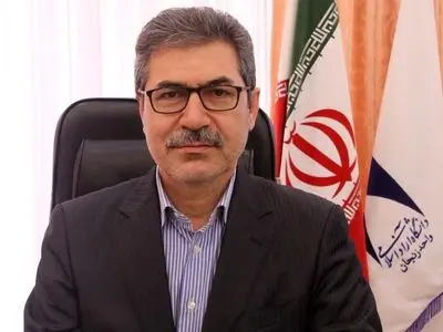 ادغام برگزاری آزمون دانشگاه سراسری با آزاد به ضرر متقاضیان  دانشگاه آزاد است
