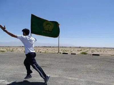 دوندگان جاده ولایت وارد حرم رضوی شدند
