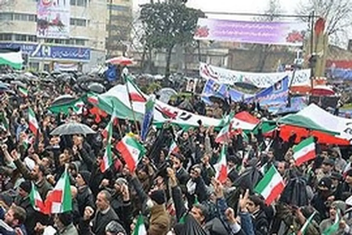 راهپیمایی باشکوه ۲۲ بهمن در شهرهای مازندران برگزار شد