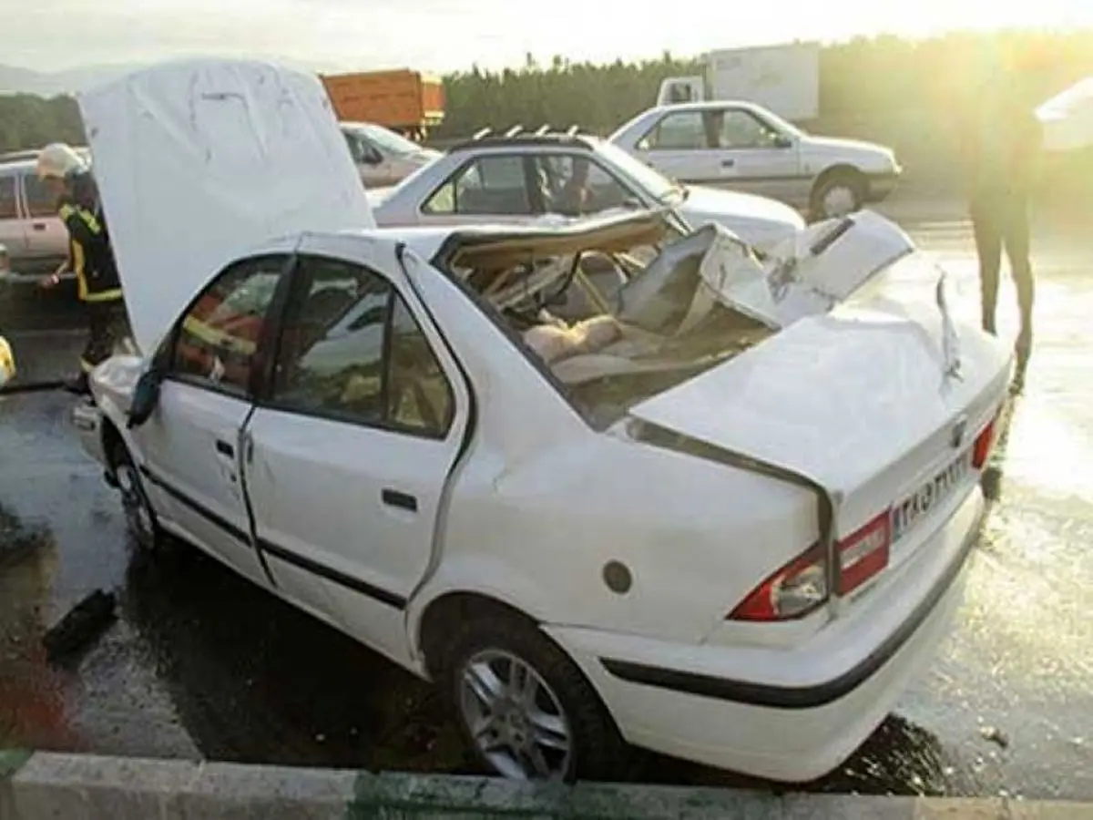 واژگونی مرگبار سمند با ٢ کشته و ٣ مصدوم