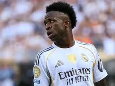 ویدئو: تمارض وینیسوس جونیور مقابل اوساسونا