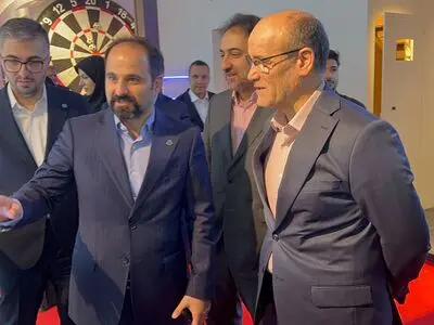 بازدید رئیس محترم هیأت سرپرستی موسسه اعتباری ملل از نمایشگاه الکامپ
