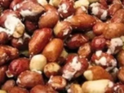محکومیت یک قاچاقچی بادام زمینی در شوش