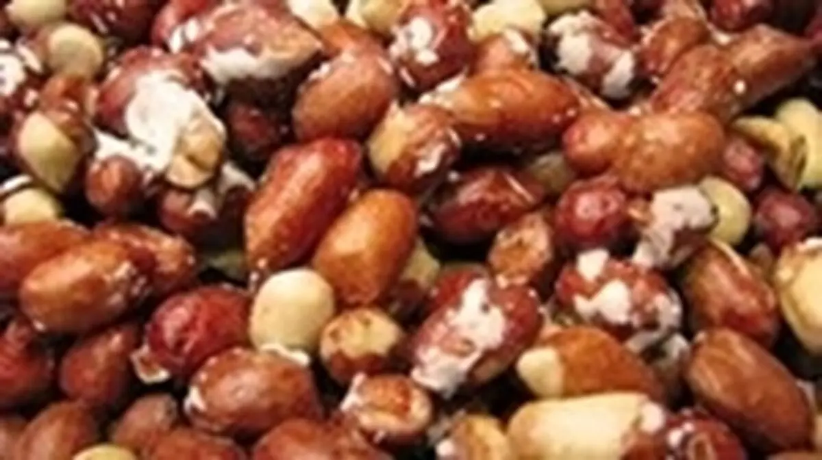 محکومیت یک قاچاقچی بادام زمینی در شوش