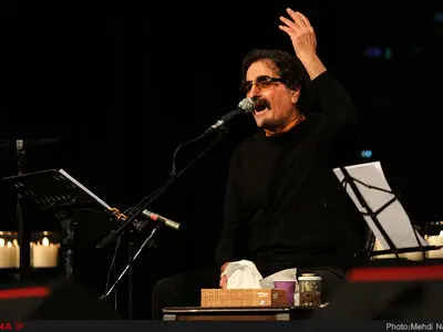 کنسرت شهرام ناظری و گروه کامکارها به نفع زلزله زدگان کرمانشاه
