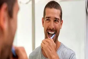 اشتباه مسواک نزنید؛ دندان‌ها پوسیده می‌شود
