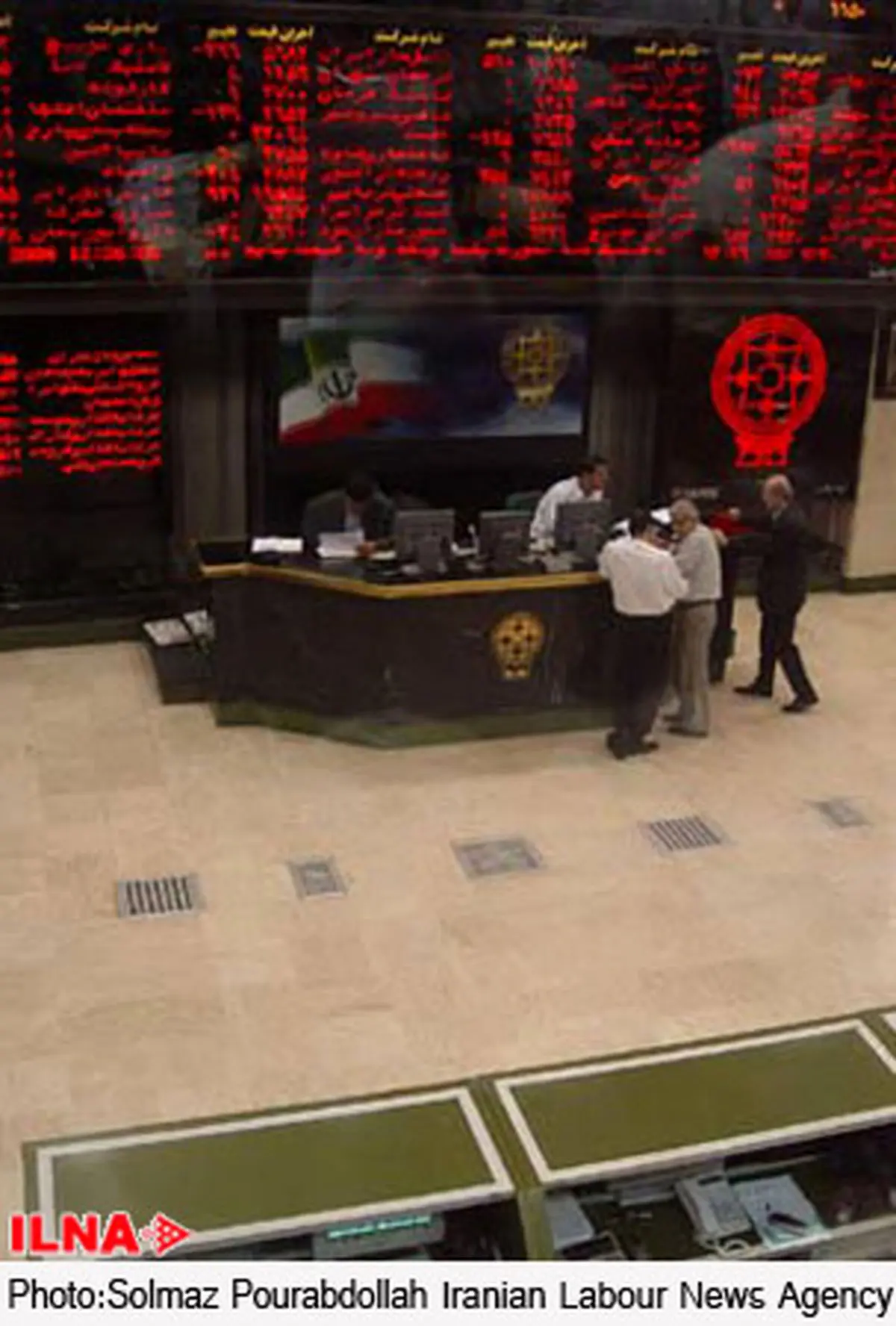 بزرگترین افت بازار رقم خورد