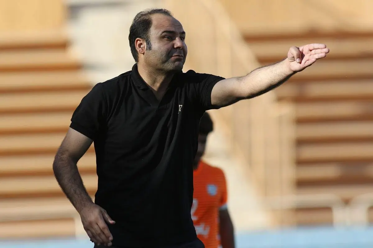بختیاری زاده: با تیم بزرگسالان مشکلی نداریم / نباید از اهداف بزرگمان دور شویم