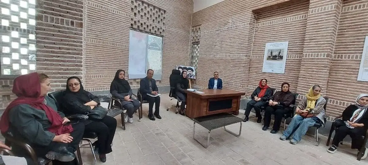 نمایشگاه دائمی صنایع‌دستی در بارگاه شمس تبریزی خوی راه‌اندازی می‌شود