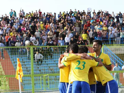 ناصر سالاری صنعت نفتی ماند