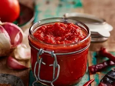 چاشنی کاربردی برای خوشمزه شدن ماکارانی و املت 